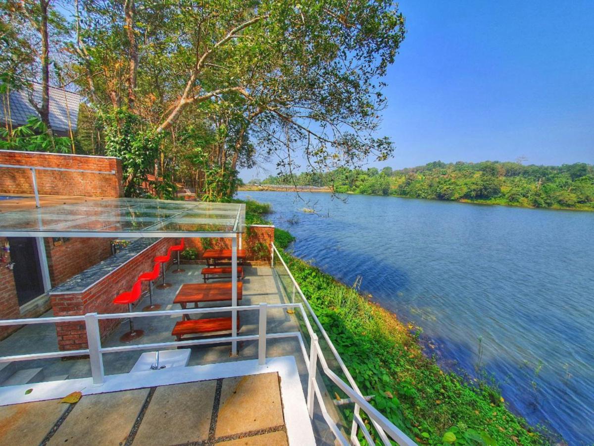 Riverine Springs Wadakkanchery Zewnętrze zdjęcie